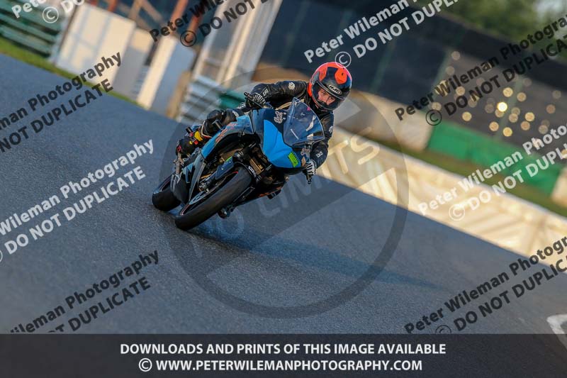 PJM Wedding Photography;enduro digital images;event digital images;eventdigitalimages;mallory park;mallory park photographs;mallory park trackday;mallory park trackday photographs;no limits trackdays;peter wileman photography;racing digital images;trackday digital images;trackday photos